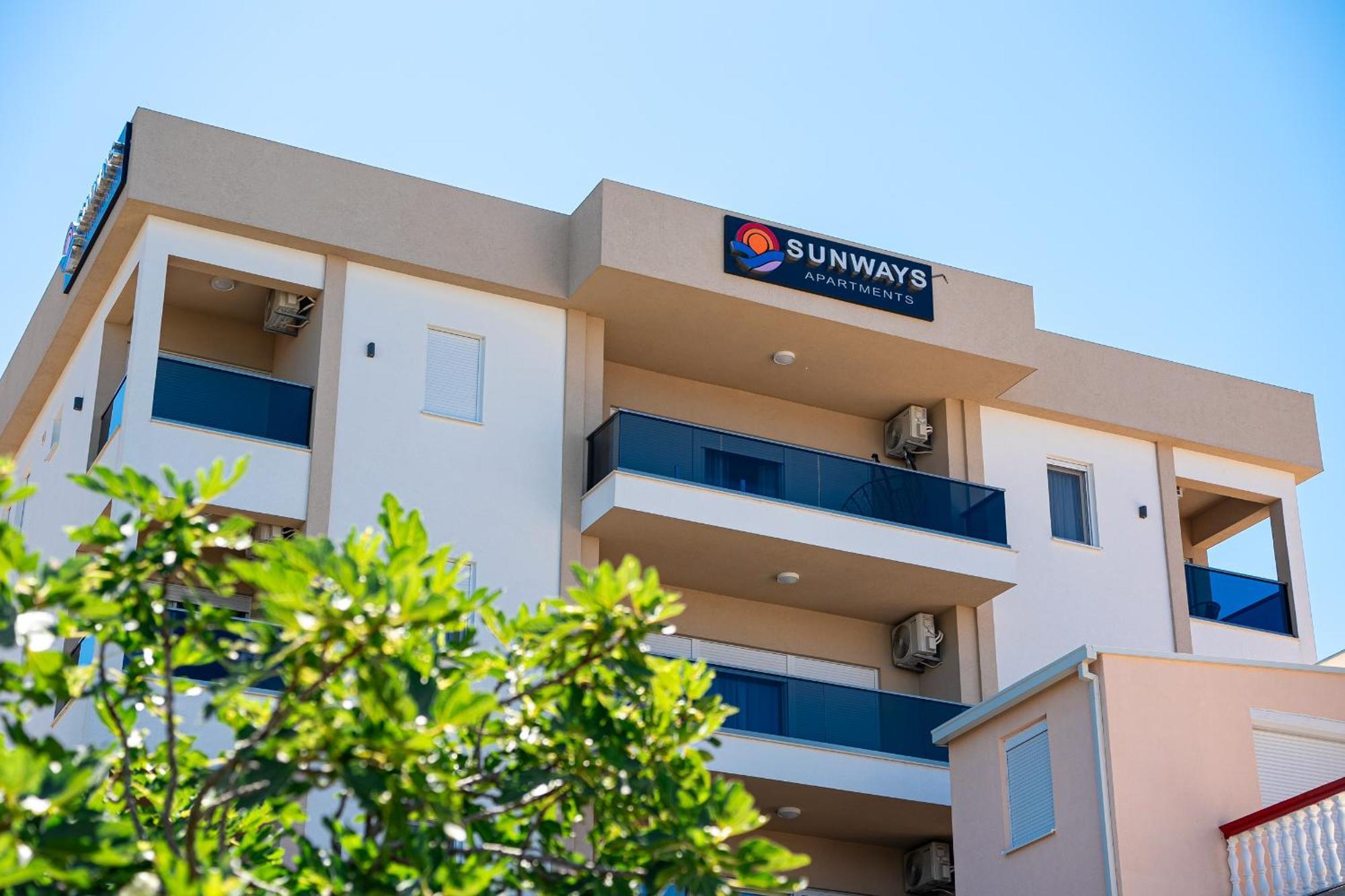 Sunways Apartments Добра вода Екстериор снимка